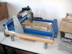 Feinwerksmechaniker oder Mechatroniker Feinwerksmechaniker oder Mechatroniker